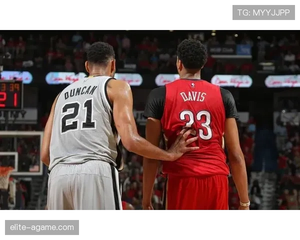 蒂姆·邓肯内线低位单打效率领先巅峰姚明成马刺定海神针