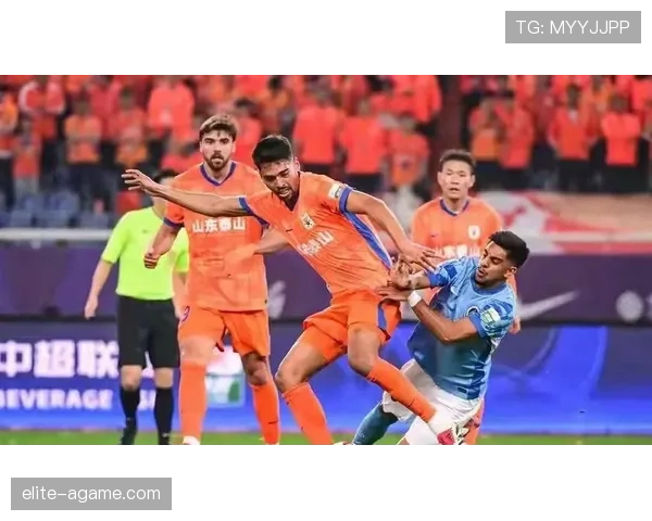 山东泰山阵容短板与争冠定位冲突，战术困境引发赛季走势新讨论